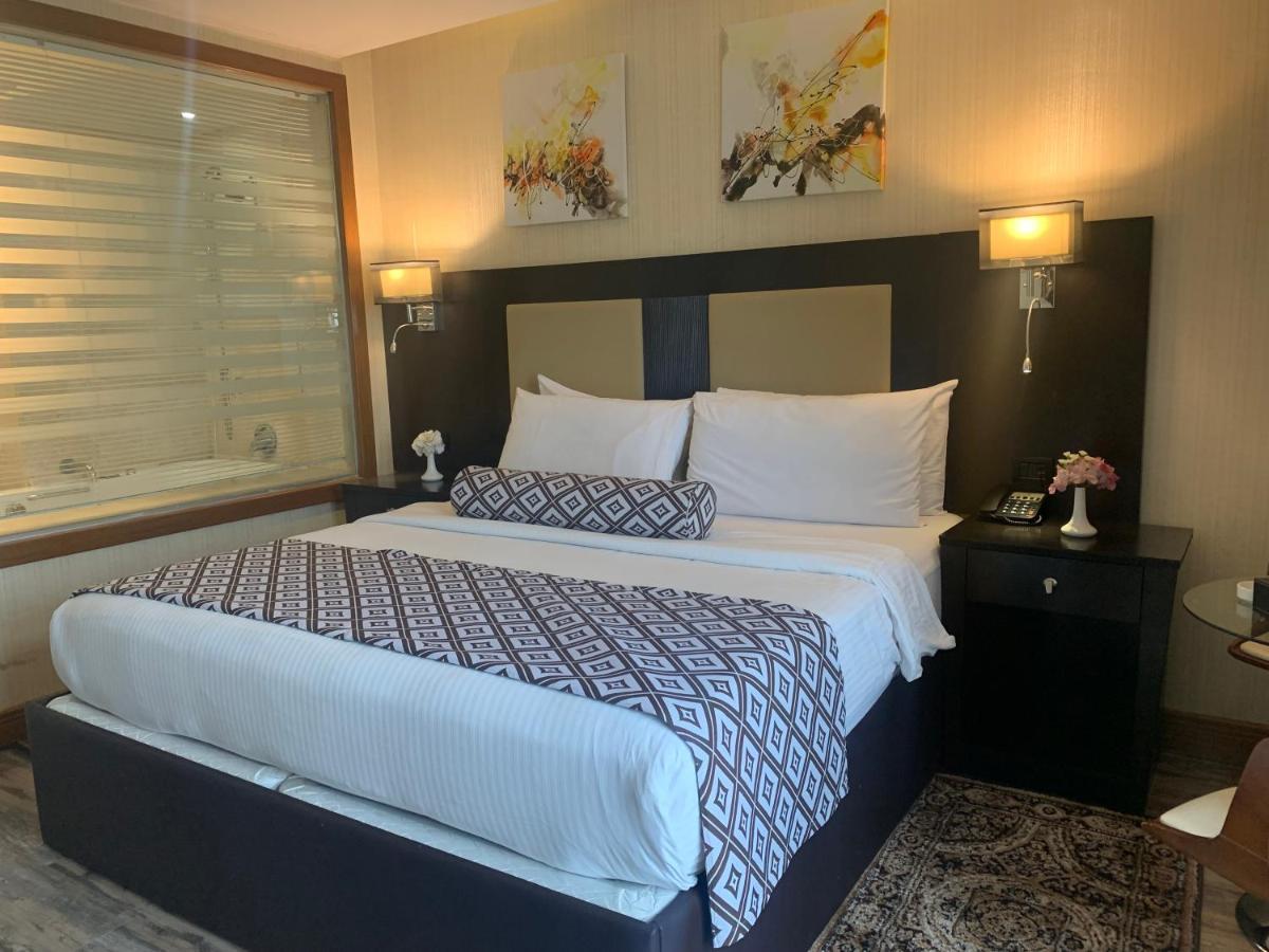 Olive Tree Отель 4*