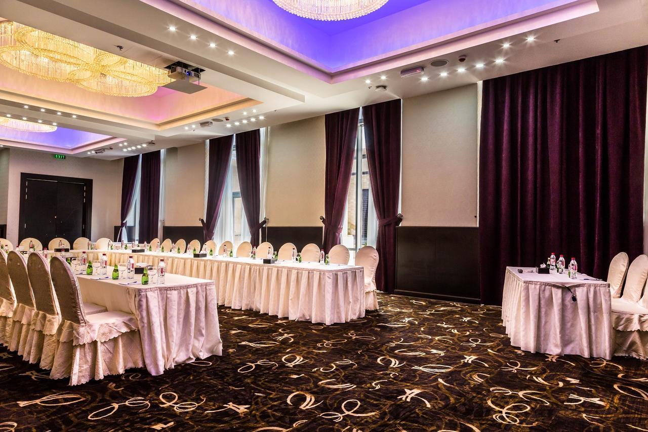 Olive Tree Отель 4*